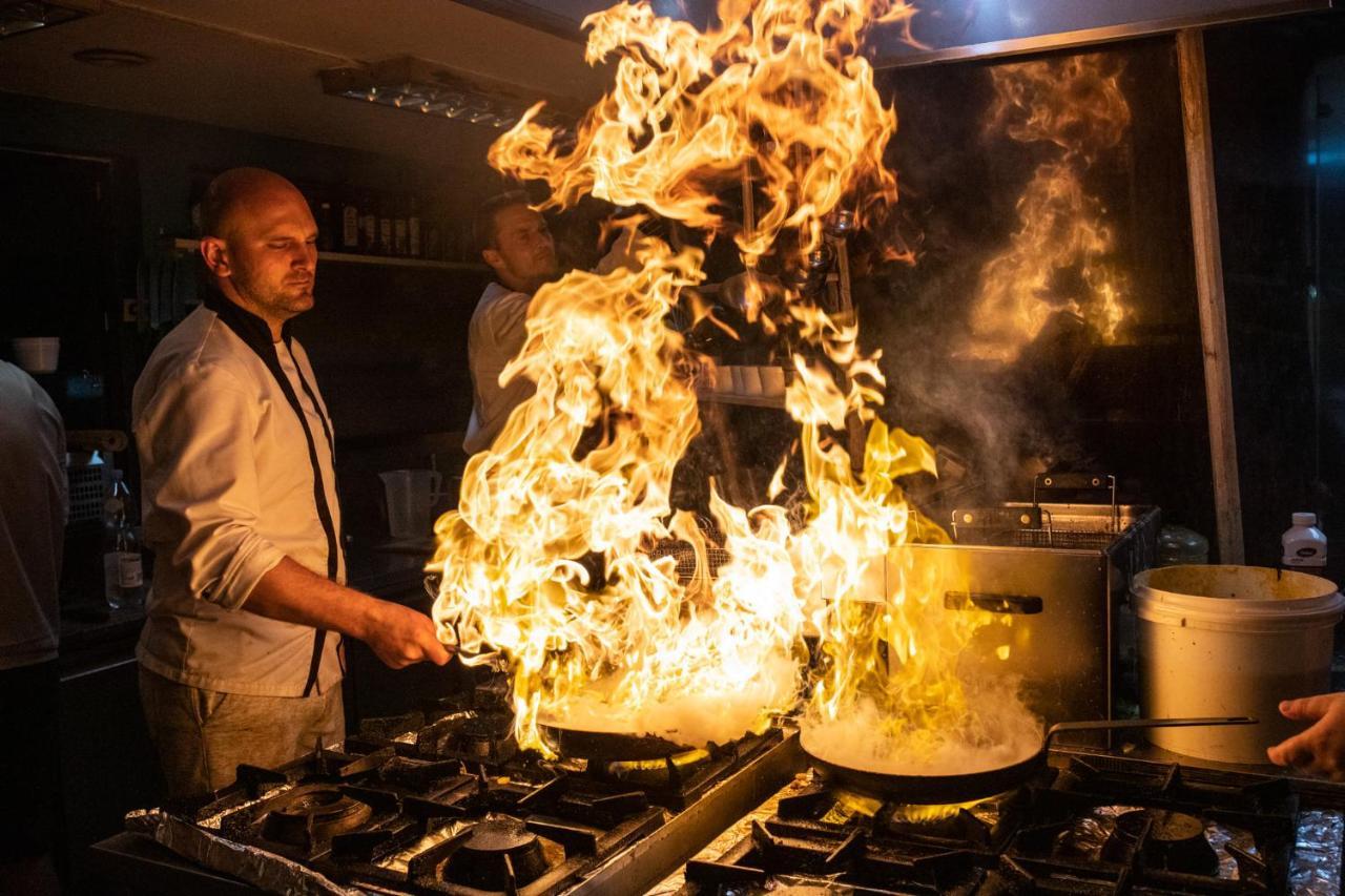 Max Health Resort Spa Ustronie Morskie Kültér fotó